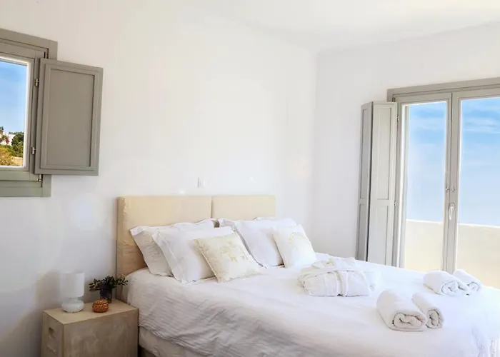 Astra - Serviced Luxury Villa